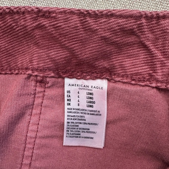 American Eagle Outfitters Rose Mini Skirt size 4 - Picture 4 of 6